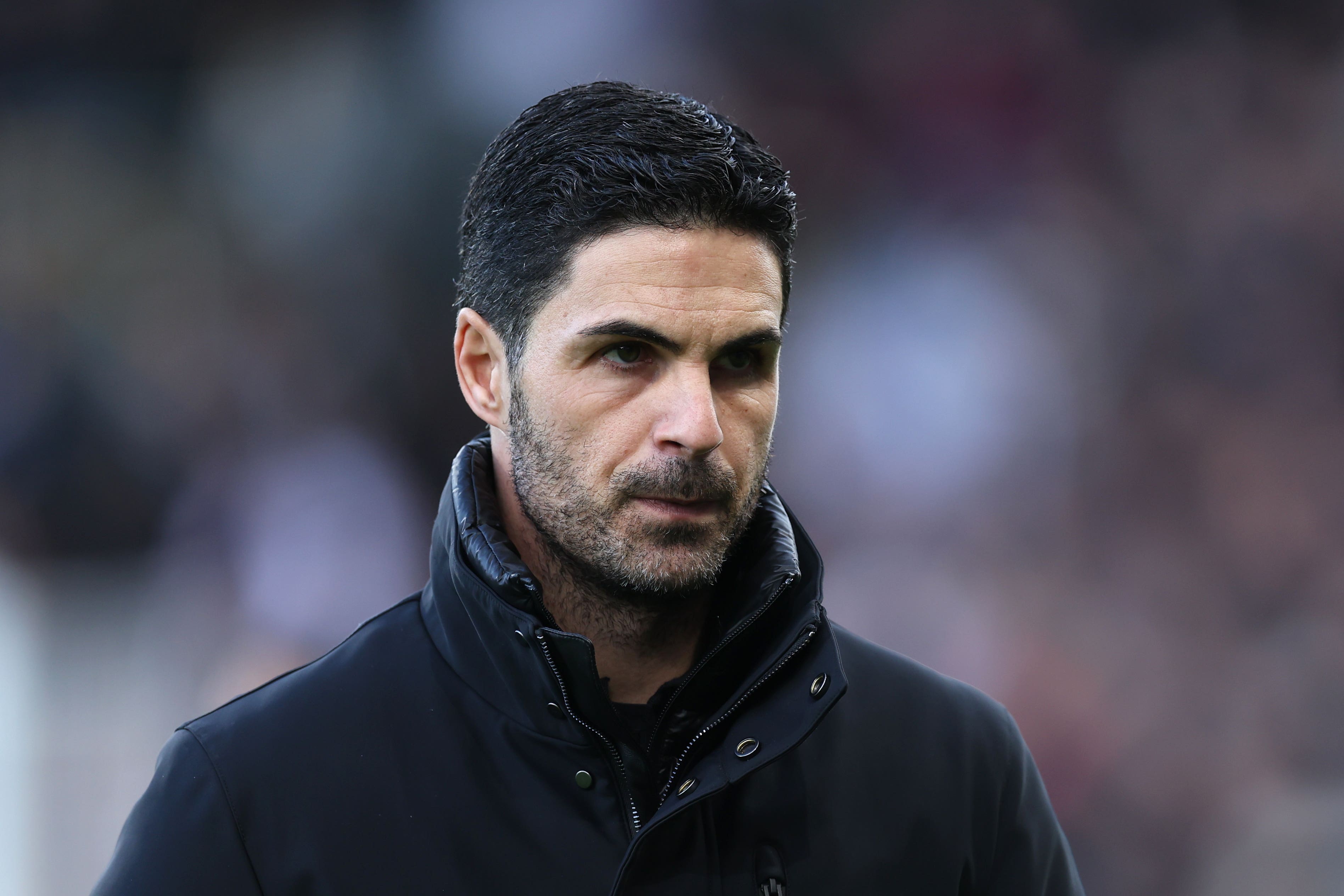 Huấn luyện viên Mikel Arteta của Arsenal cho biết câu lạc bộ khó có thể ký hợp đồng với Kylian Mbappe
