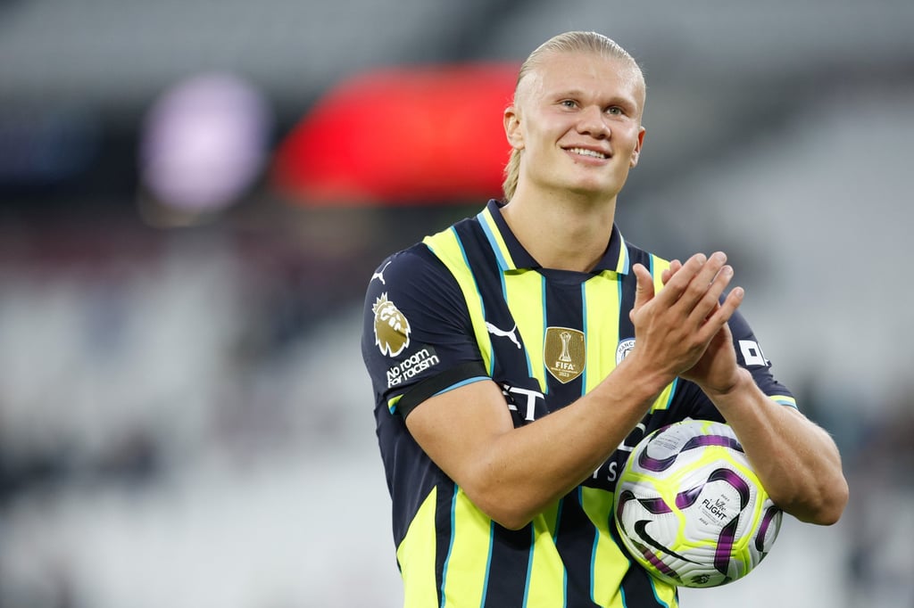 Erling Haaland dường như không thể bị loại khỏi đội hình của các huấn luyện viên FPL khi anh tiếp tục ghi bàn cho Manchester City. Ảnh: EPA
