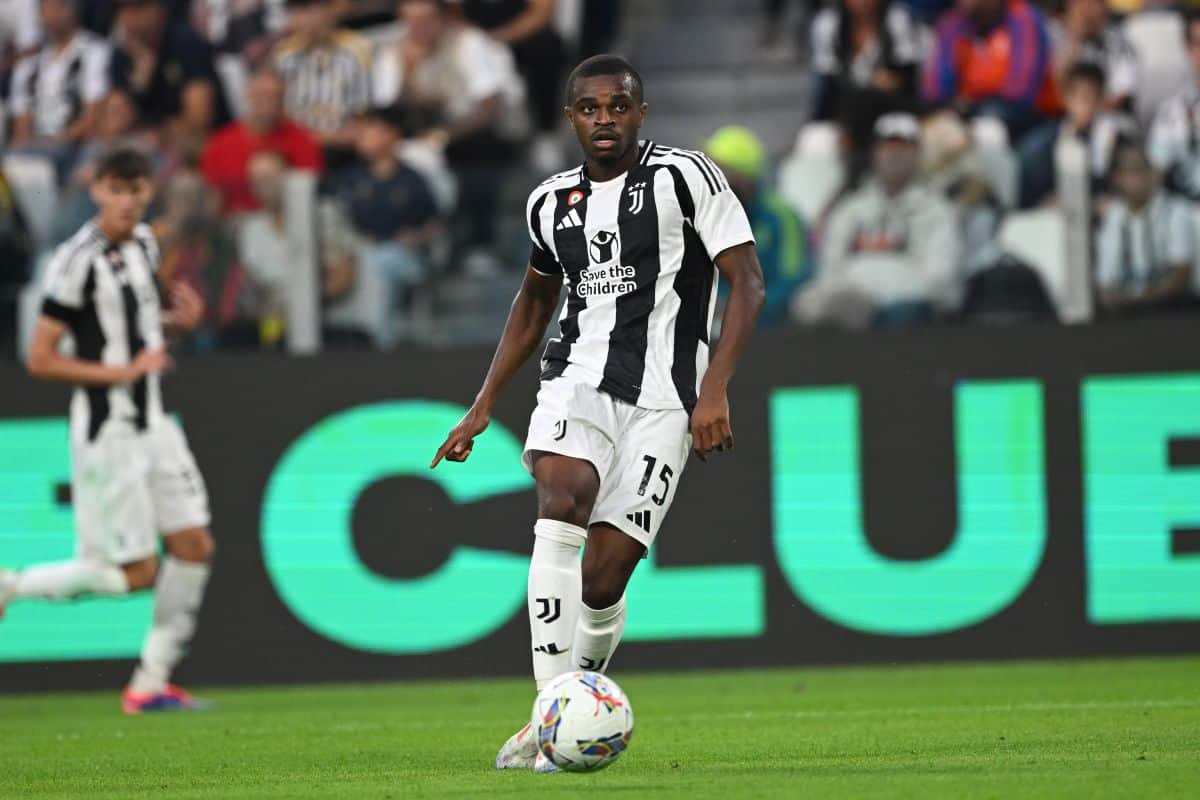 Versatile Defender Embraces Juventus Life: “I Felt Good Right Away”