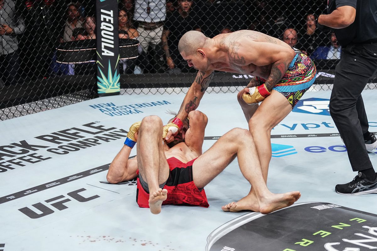 UFC 303: Pereira v Prochazka 2