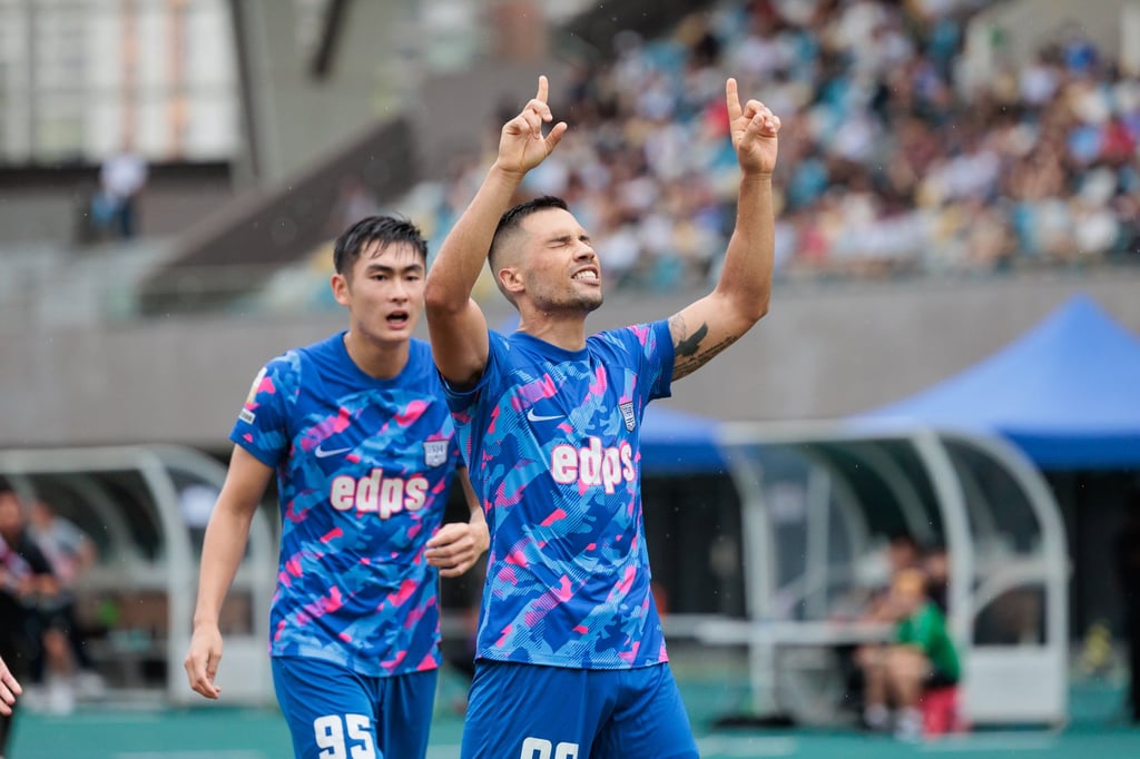 Juninho đã có ba bàn thắng sau bốn trận đá chính ở giải Ngoại hạng Hồng Kông cho Kitchee mùa này. Ảnh: Kitchee Juninho đã có ba bàn thắng sau bốn trận đá chính ở giải Ngoại hạng Hồng Kông cho Kitchee mùa này. Ảnh: Kitchee