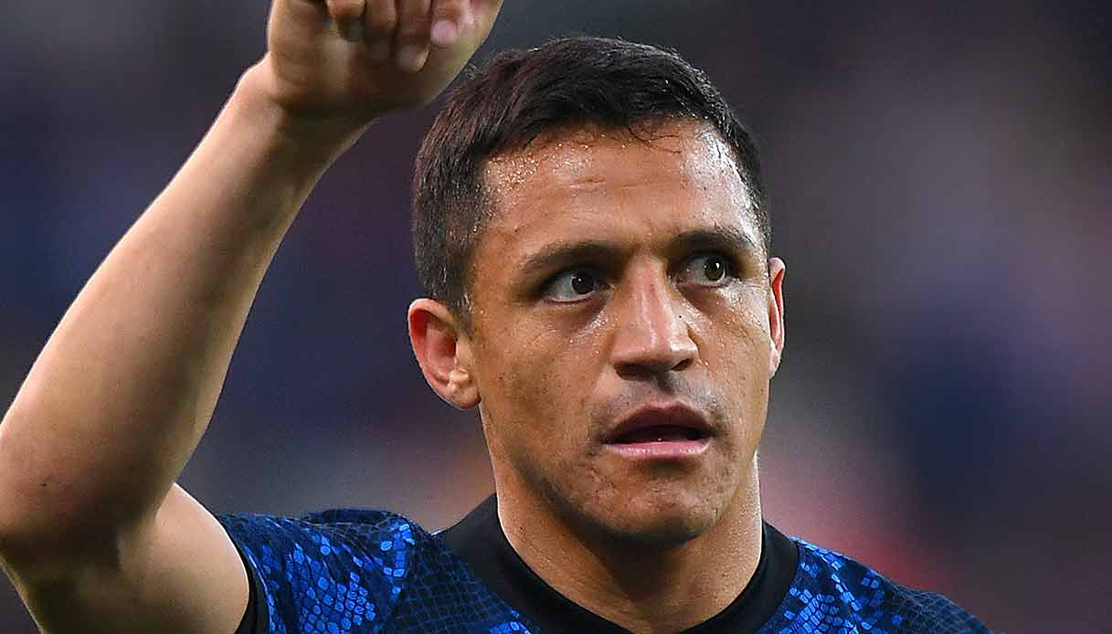 Alexis Sanchez sẽ là người nhường chỗ cho Mehdi Taremi trên hàng công Inter. Nerazzurri sẽ không có hàng công quá đỉnh ở mùa giải tới