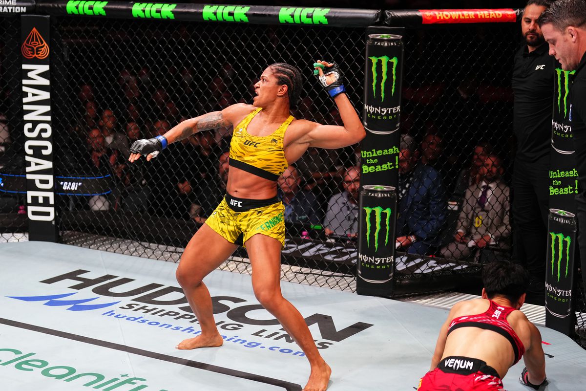Đêm chiến đấu UFC: Công v Fernandes