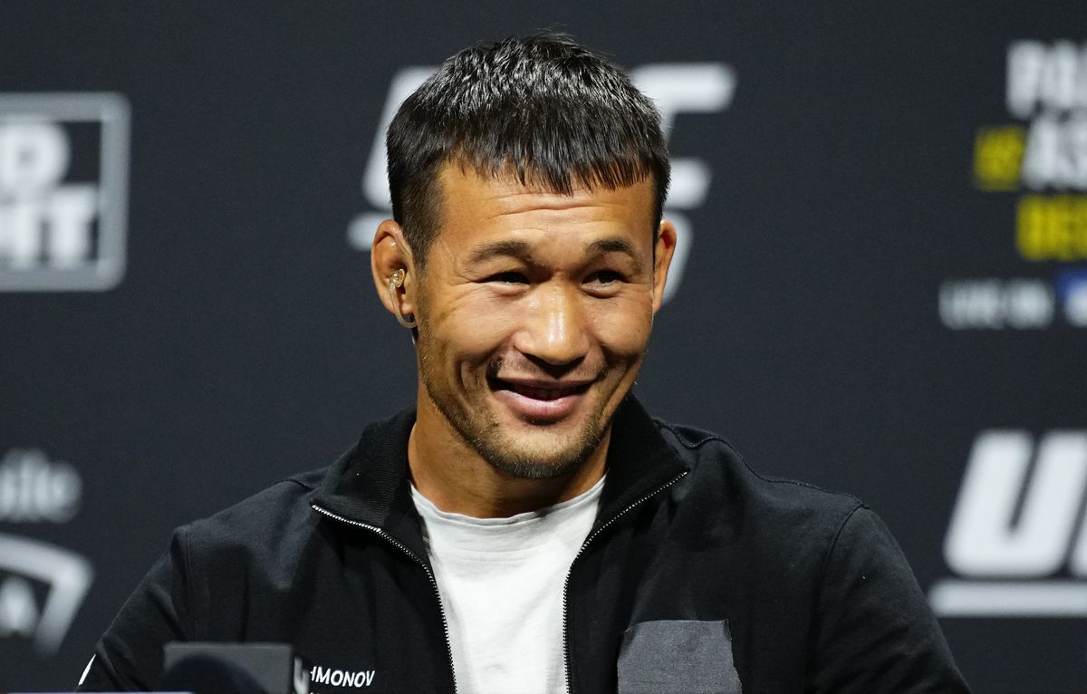 Họp báo UFC 310