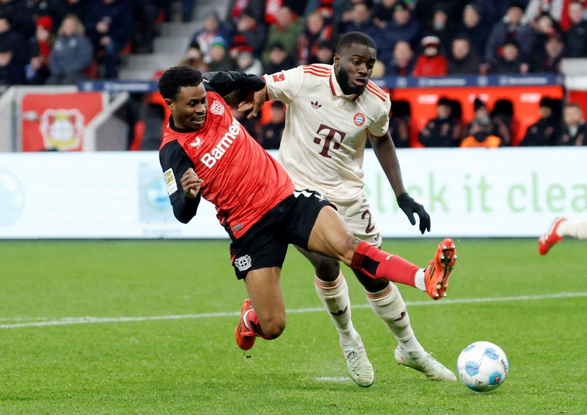 Leverkusen, được huấn luyện bởi cựu tiền vệ của Bayern Xabi Alonso, đã bất bại trong sáu cuộc họp gần nhất của các câu lạc bộ, bao gồm chiến thắng 1-0 ở Cup Đức vào đầu mùa giải này.