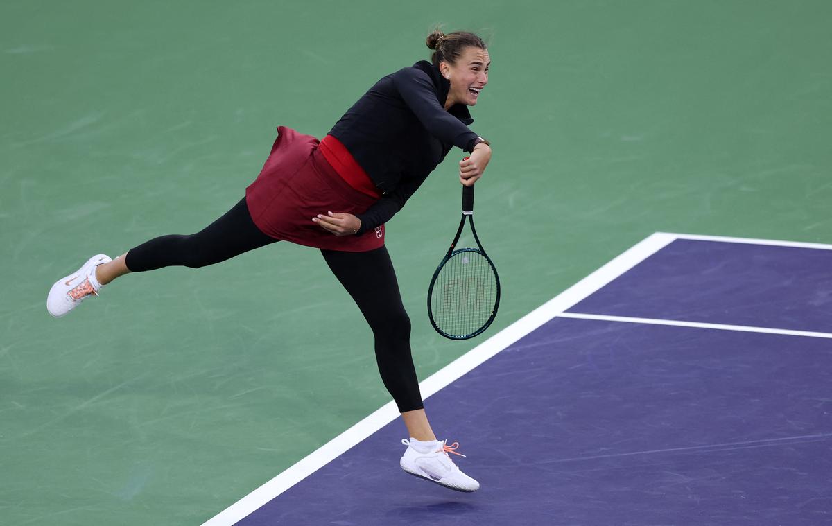 Sabalenka hạt giống hàng đầu đã đánh bại Liudmila Samsonova 6-2, 6-3. Sabalenka hạt giống hàng đầu đã đánh bại Liudmila Samsonova 6-2, 6-3.
