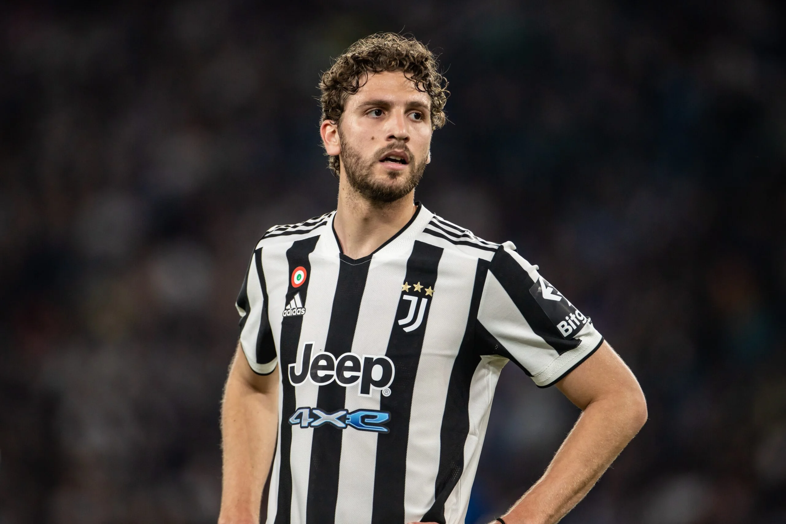 Juventus có kế hoạch đầy tham vọng cho tiền vệ của họ và một trong những mặt hàng chủ lực của họ, Manuel Locatelli, có thể là một thương vong nữa.