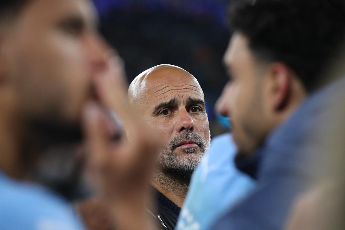 De Bruyne là cầu thủ tích cực cuối cùng trong đội hình thành phố hiện tại từ thời Pre-Guardiola, một người tiếp tục trở thành một trong những lựa chọn tiền vệ đáng tin cậy nhất của anh.