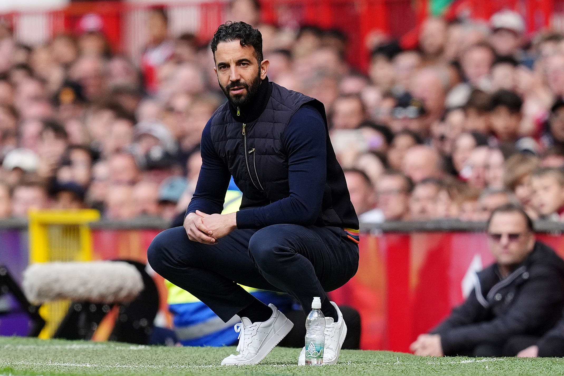 Ruben Amorim thừa nhận anh ấy và các cầu thủ Manchester United của mình đang tuyệt vọng 'lật trang' vào mùa này (Martin Rickett/PA)