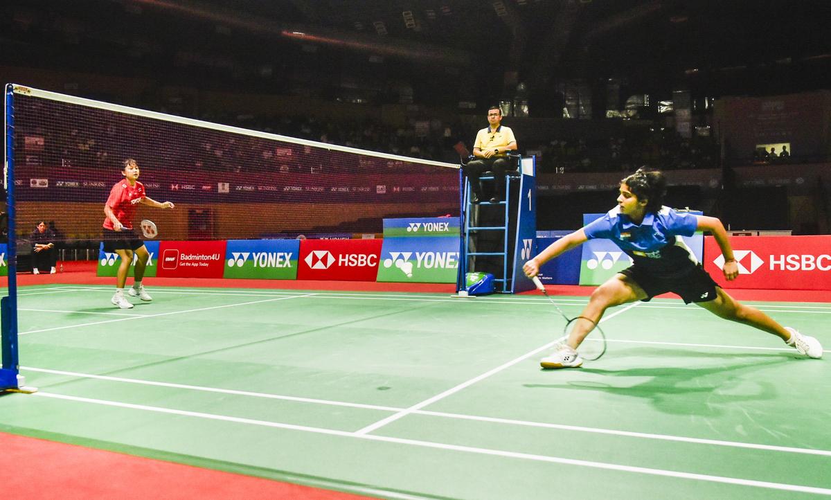 Tanvi Sharma đấu với Anyapat Phichitpreechasak của Thái Lan trong trận chung kết. Tanvi Sharma đấu với Anyapat Phichitpreechasak của Thái Lan trong trận chung kết.