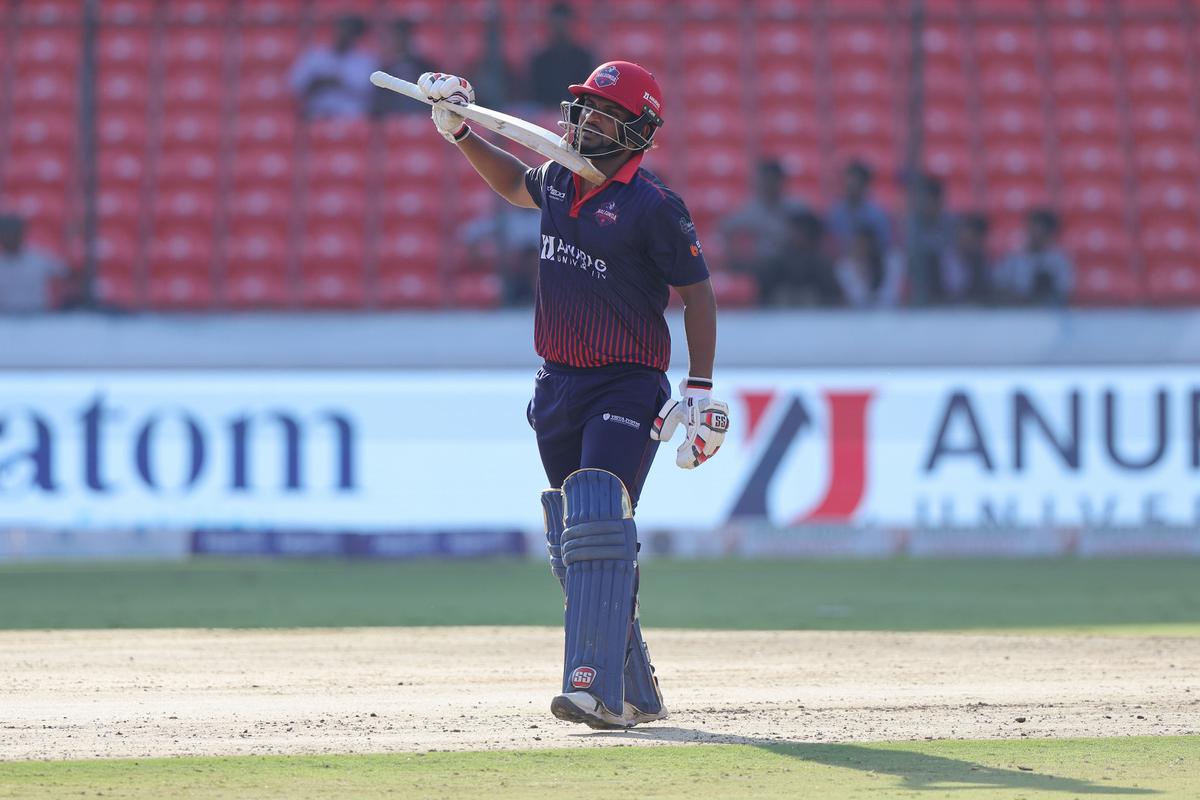 Rahul Buddhi’s unbeaten fifty helped Nalgonda Knights beat Palamuru Strikers by six wickets.