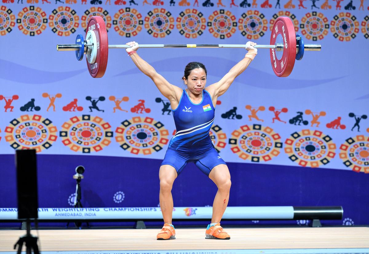 Được yêu thích nhất: Mirabai Chanu đang có phong độ xuất sắc và sẽ hướng tới hoàn thành cú hat-trick lịch sử về huy chương vàng CWG và vị trí thứ tư chung cuộc.
